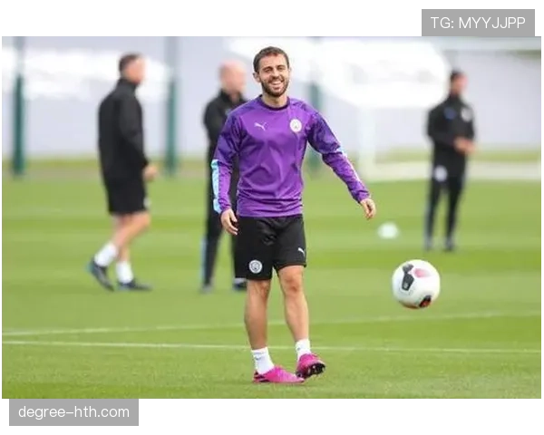 格列兹曼与菲尔米诺:影锋与伪九号战术价值对比解析 格列兹曼与菲尔米诺:影锋与伪九号战术价值对比解析