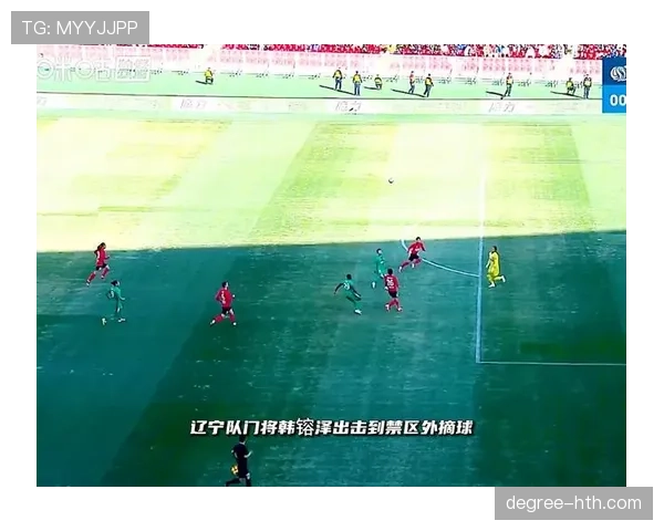 抢门将手中球算犯规吗？规则怎么看这类禁区冲突处罚