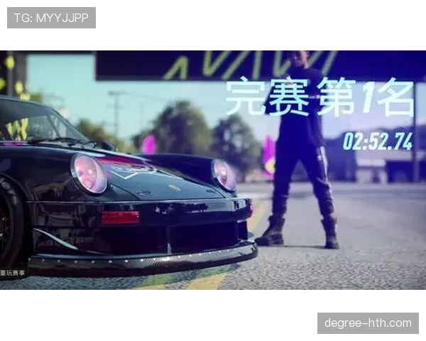 瑞安·洛赫特居然开起了私人豪车队，泳池边喝咖啡真不是一般人玩得起